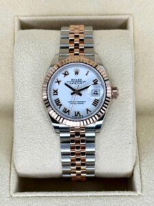 Read more about the article Rolex Datejust 41 Buying Guide (2026): Best Blue Dial, Wimbledon & Two Tone Models Explained