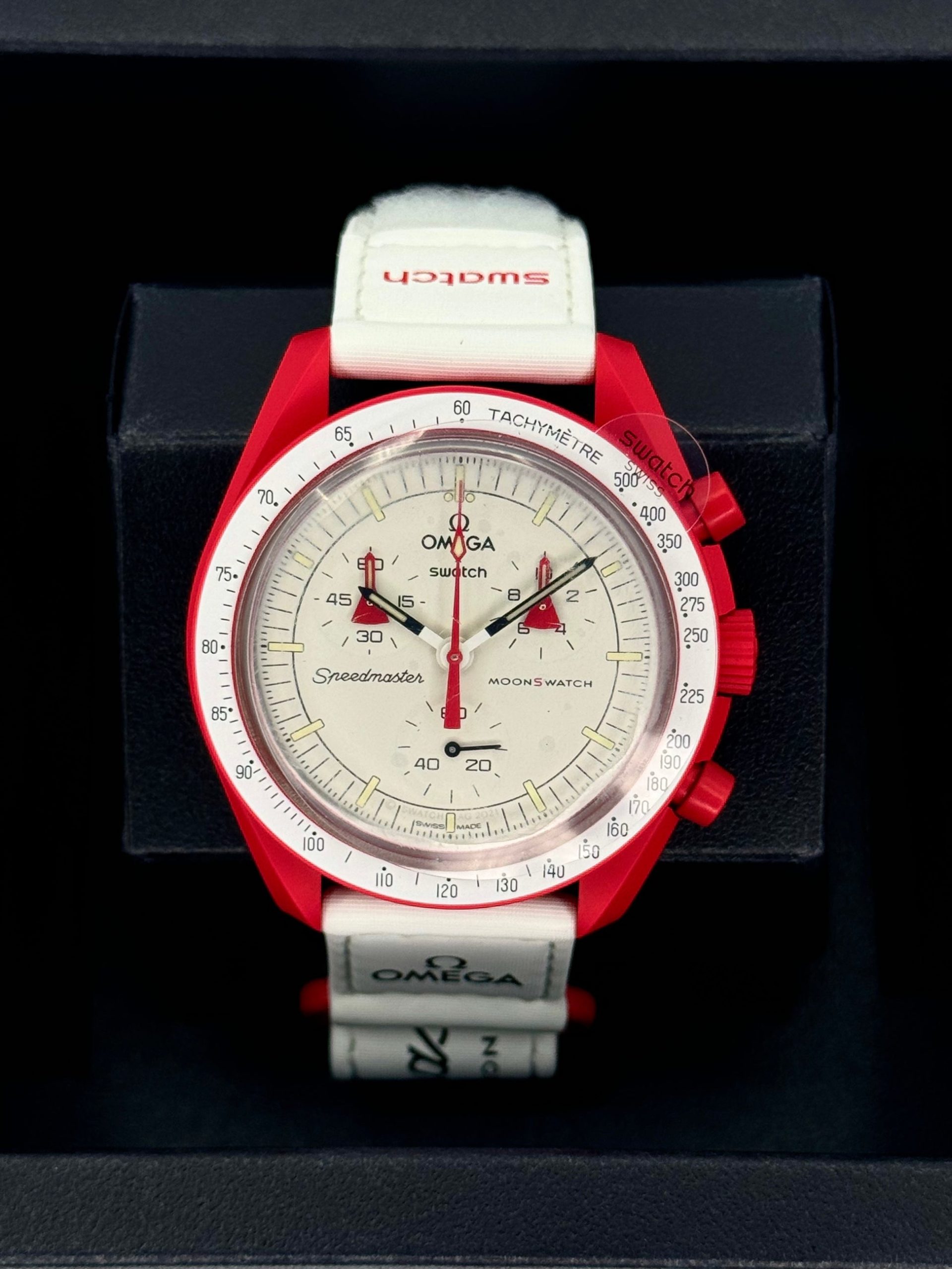 Read more about the article AP x Swatch Royal Pop: Everything About the 2026 Audemars Piguet Swatch Collaboration