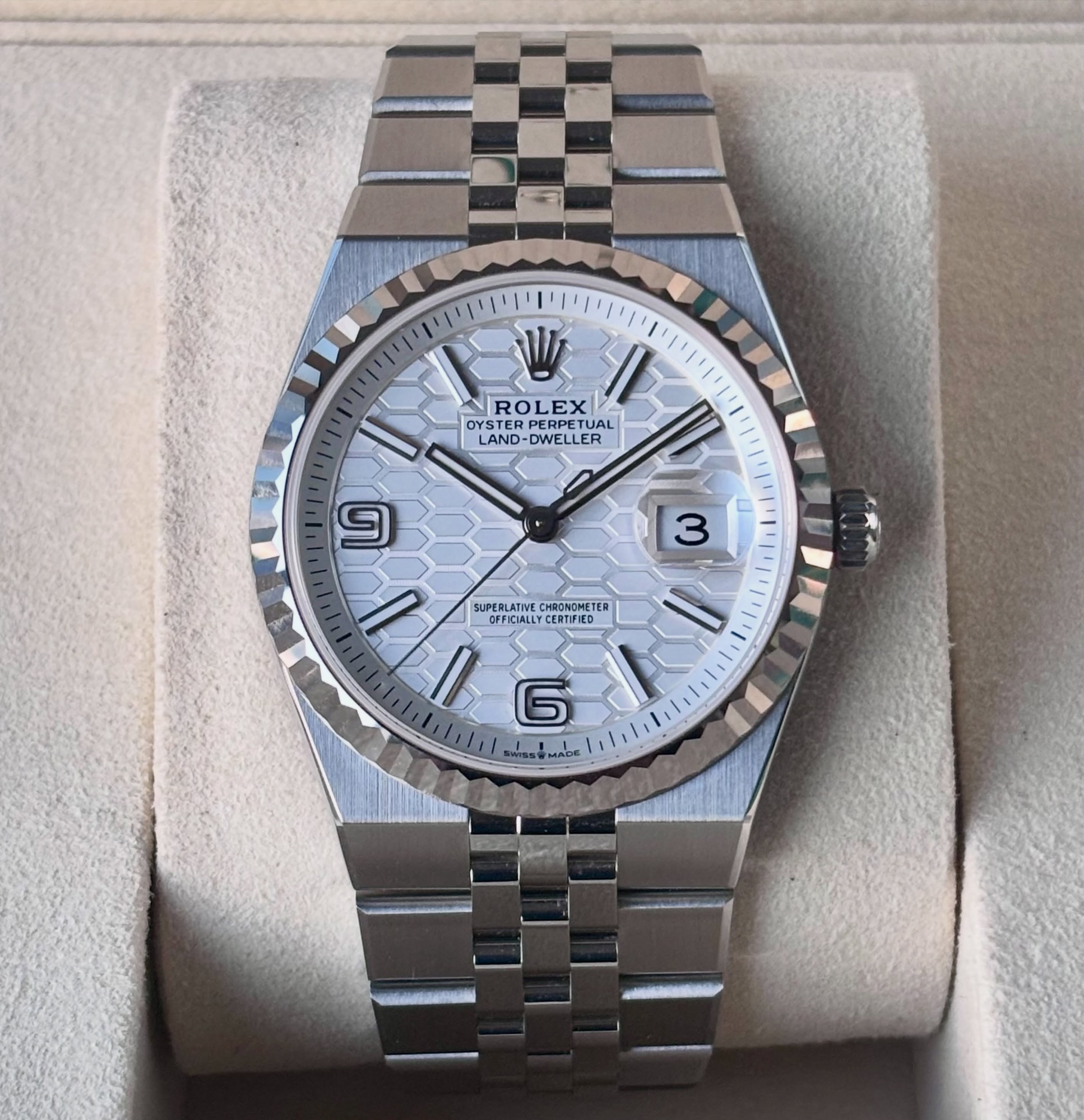 Rolex Land-Dweller 40 127334 – New - Image 5