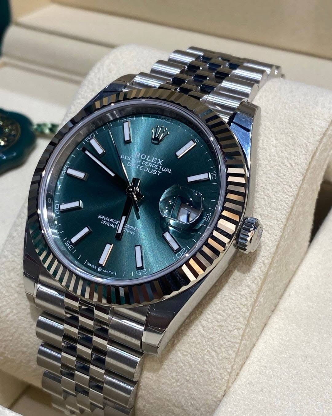 Rolex Datejust 41 126334 – 2026 Mint Green Jubilee - Image 2